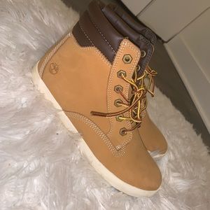 Wheat Timberland Sneakers